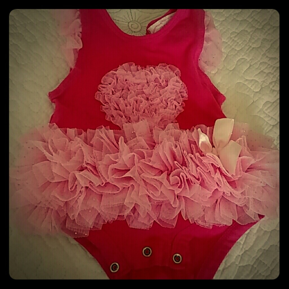 0-3 month Onesie/Tutu